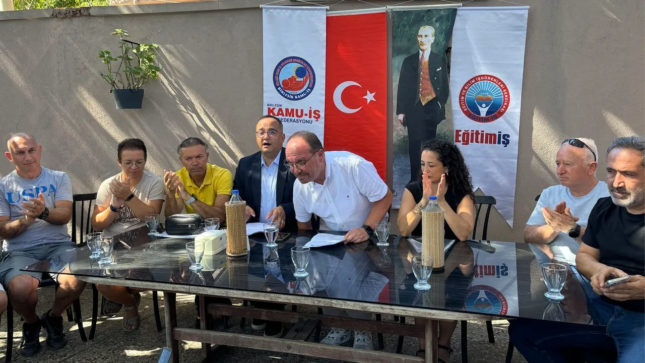 Eğitim-İş Balıkesir Şubesi, Bandırma'da yeni eğitim yılının yol haritasını belirledi